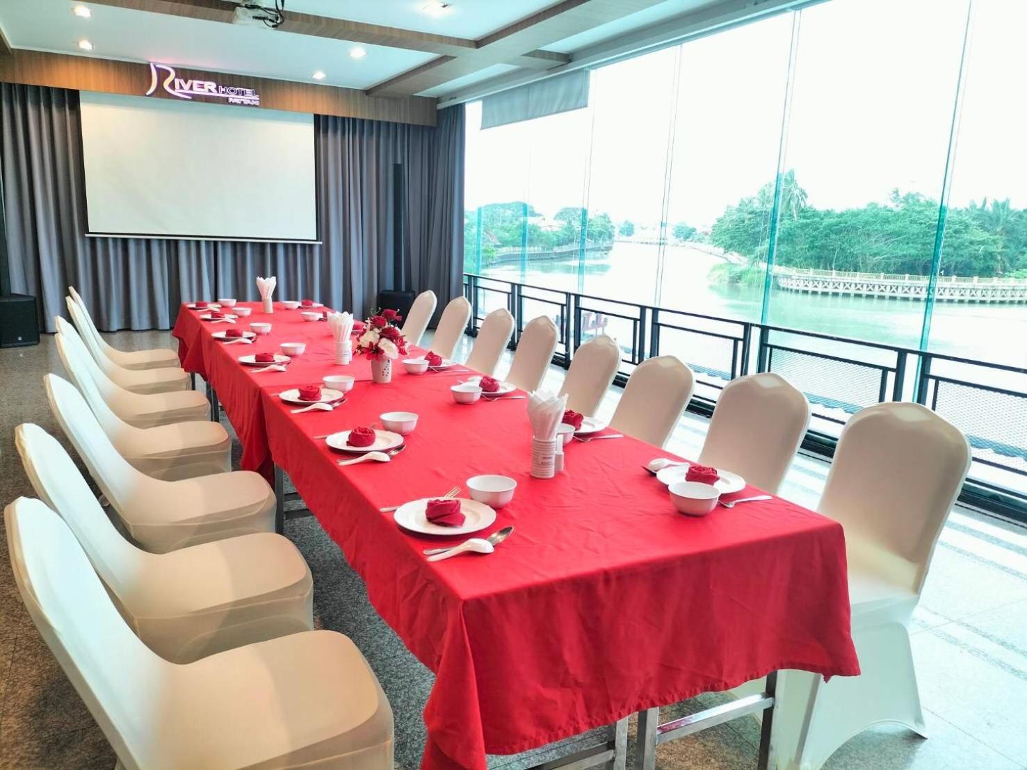 River Hotel Pattani Exterior foto