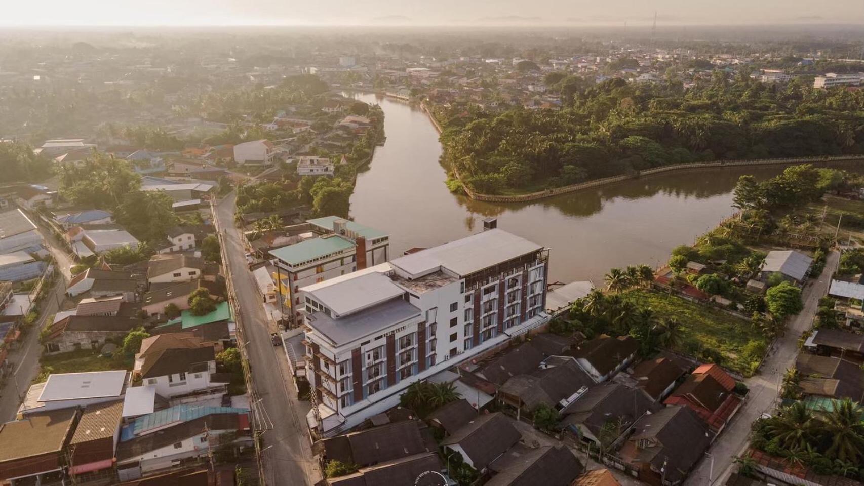 River Hotel Pattani Exterior foto